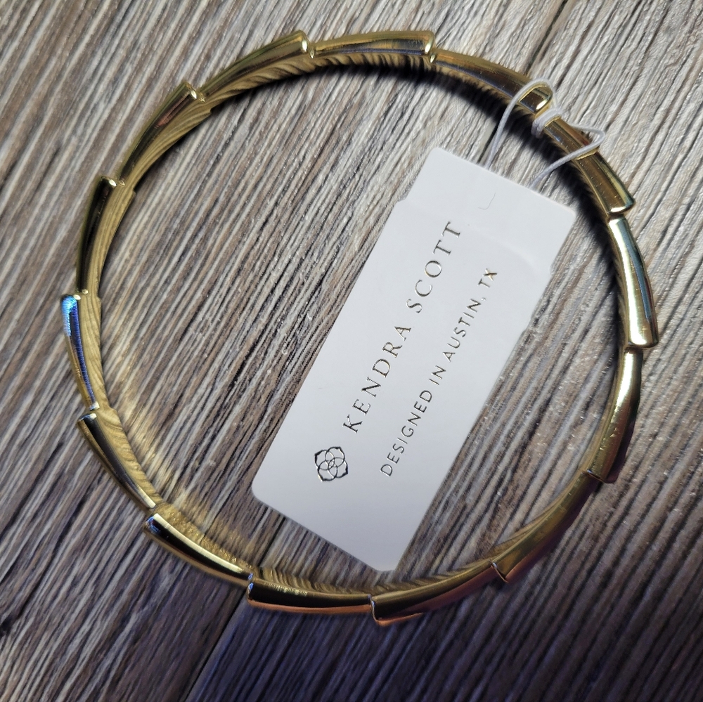 Kendra Scott NWT‎ Gold Metal Bangle Bracelet